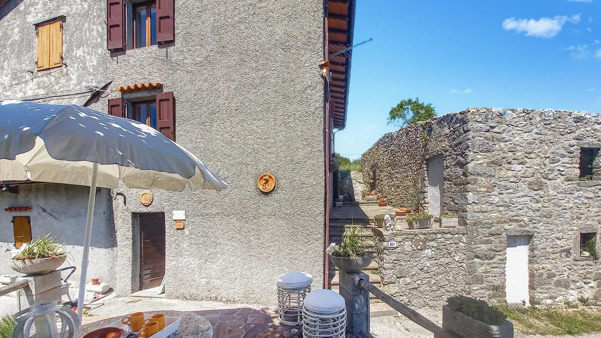 Pet Friendly Home In Palagnana With Wifi Ferienhaus