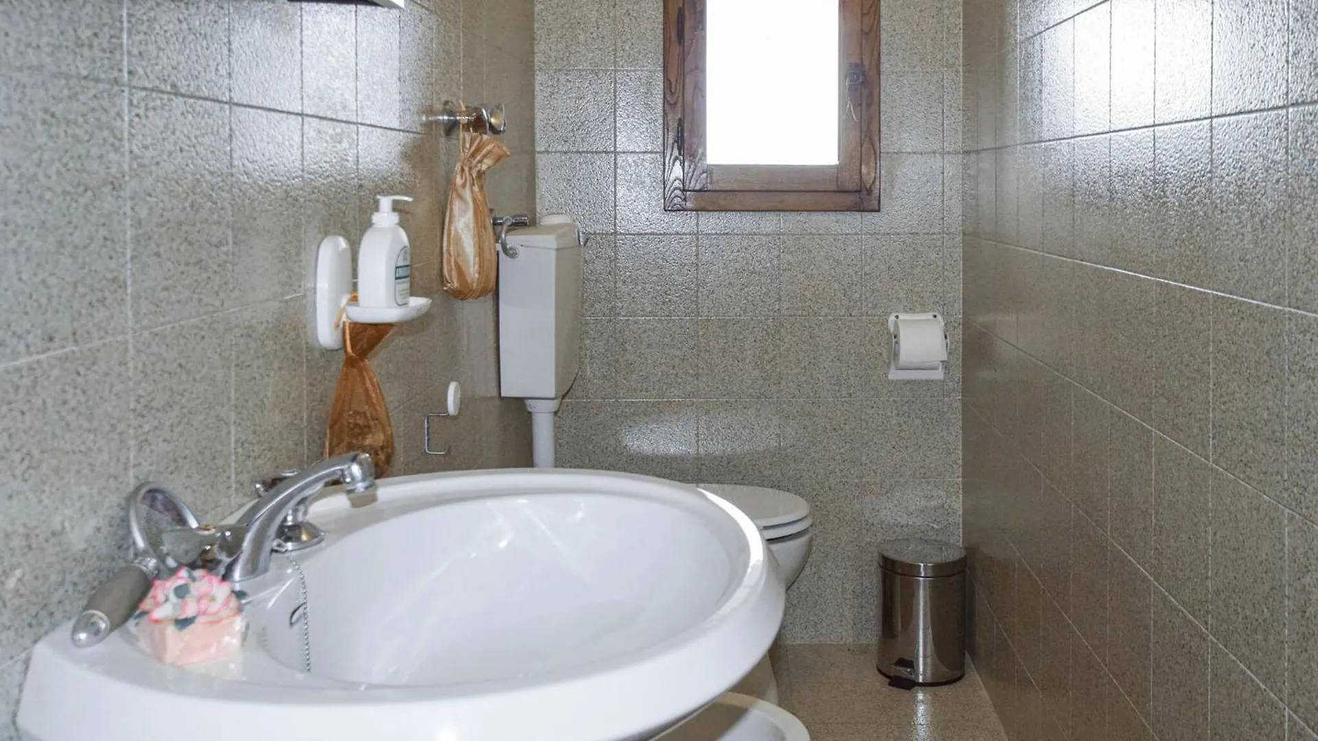 Pet Friendly Home In Palagnana With Wifi